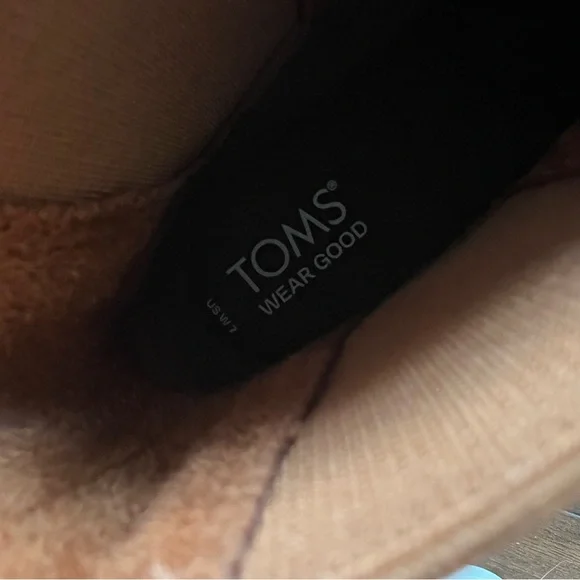 Tom’s Boots NWOT - Picture 8 of 9